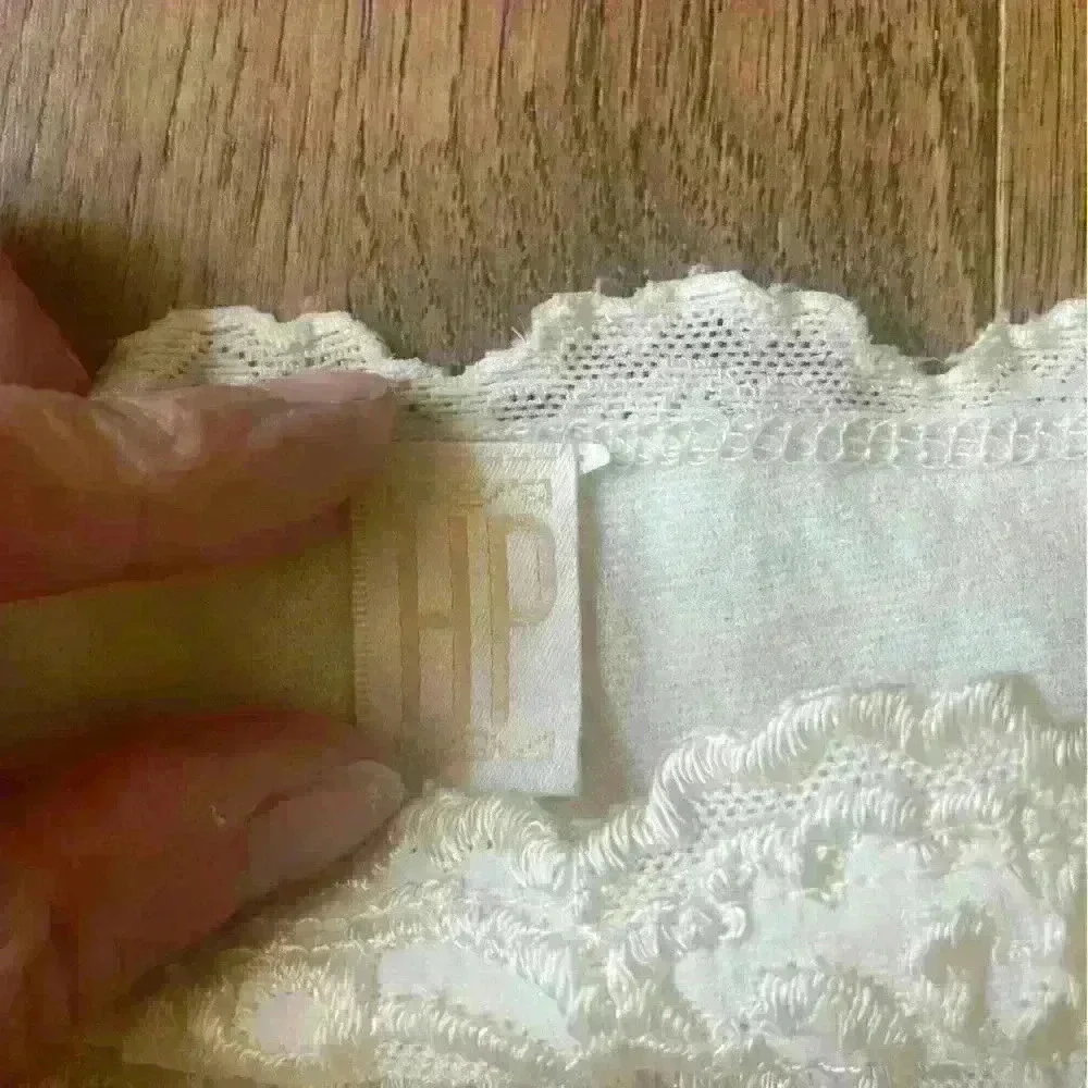 Cropped Cream Lace top by HP. No size. Cottagecore Fairycore Boho‎ Balletcore